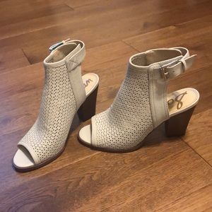 NWOT Sam Edelman- Henri Sandal (size 7)